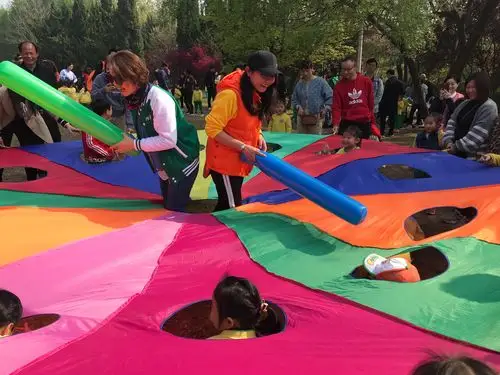 亲子游戏:打地鼠