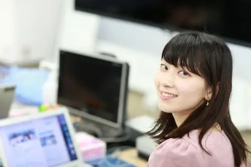 反差萌最棒了日本网友热议迅速变脸的美女主播桧山沙耶