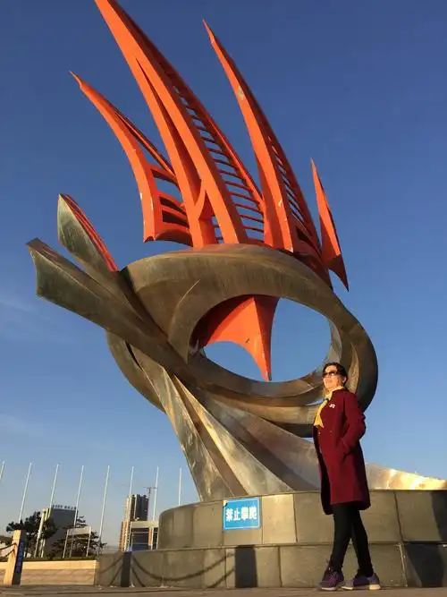 日照港标志性建筑:天眼!