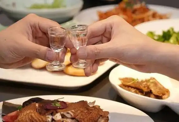 慢慢品酒,长长人生