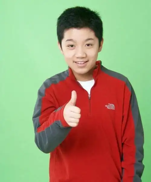 尤浩然:3岁走红,8岁家喻户晓,拍戏导致腰椎受损,如今成路人