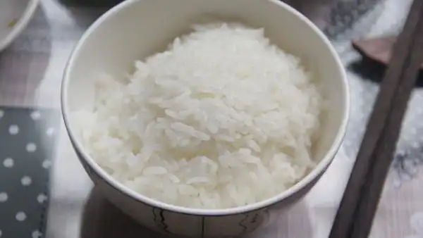 悠悠crystal做的一碗安静的白米饭