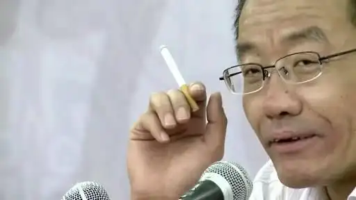 从工人到考上博士成复旦教授后被特许上课抽烟王德峰有多怪