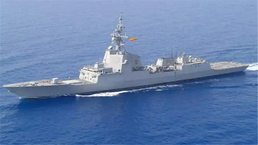 英法直言:这艘军舰前景不妙斯托特号军舰排水量达到6700吨,航速达到31