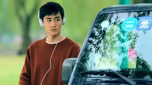 杨玏 饰演陈孝正