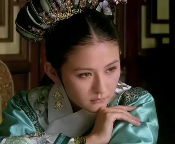 叶澜依第几集开始帮甄嬛