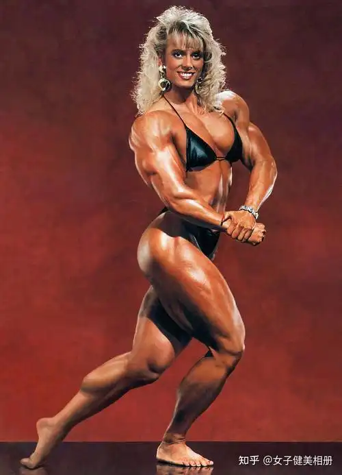 女子健美相册,专注持续分享来自世界各地的女子健美,健体,形体,比基尼