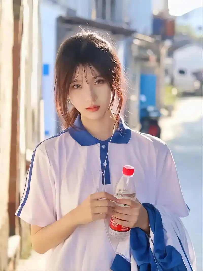 一波校花图集,谁最让你心动?#美女#这谁顶得住#盛世美颜#颜 - 抖音