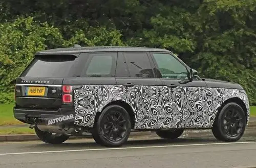 全新路虎揽胜谍照曝光,预计2021年亮相.