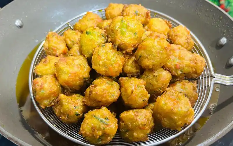 炸萝卜丸子绝活,老做法教会你,外酥里软不吸油,好吃易消化,真够味