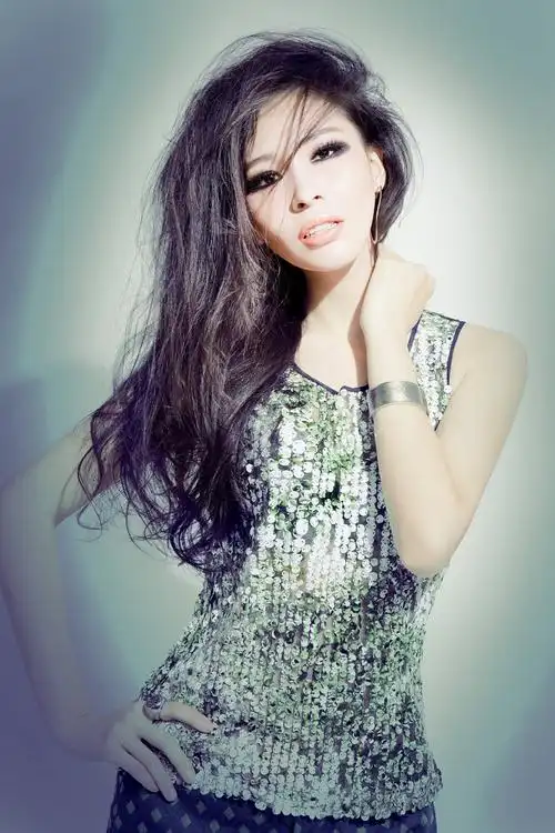 实力唱将曹芙嘉演绎婉约派曲风《黄昏雨》