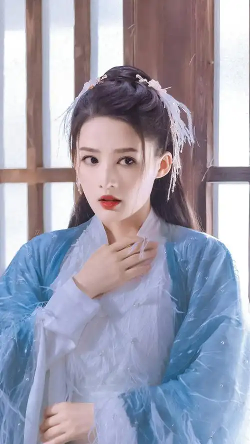 我来安利李沁了!摘星绝绝子