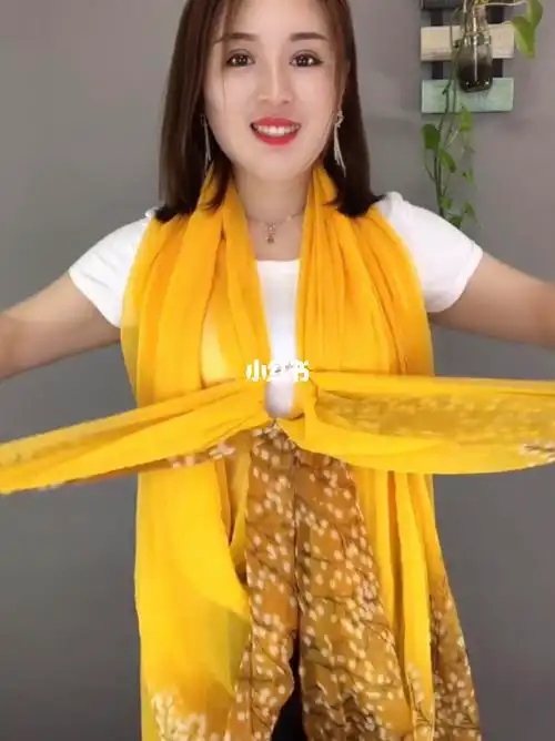 丝巾做衣服头一次见