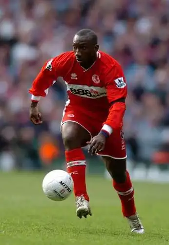 查尔顿宣布签下哈塞尔巴因克 荷兰名将投奔山谷球场