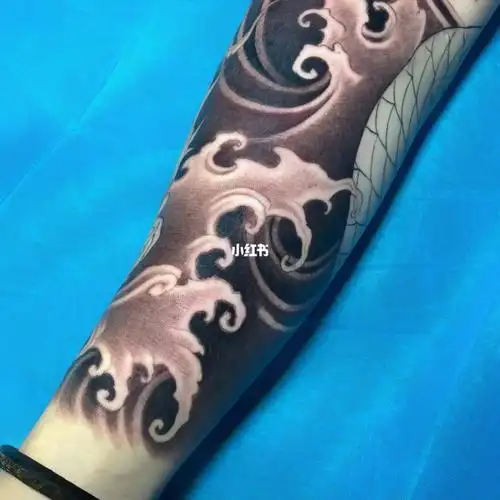 纹身打雾一定越均匀越好吗