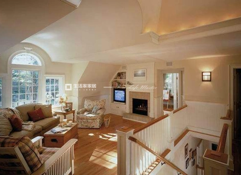 好看的半跃层式装修效设计