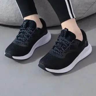 安德玛(under armour)女鞋 春夏新款运动鞋跑步健身透气低帮耐磨休闲