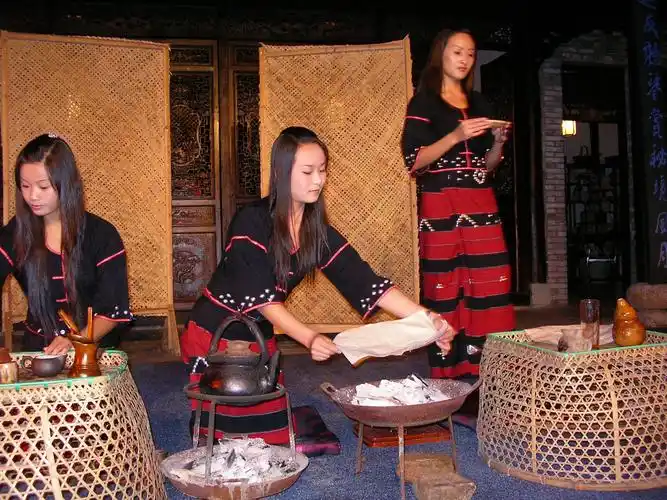 佤族的饮茶习俗 - 51普洱茶网 -