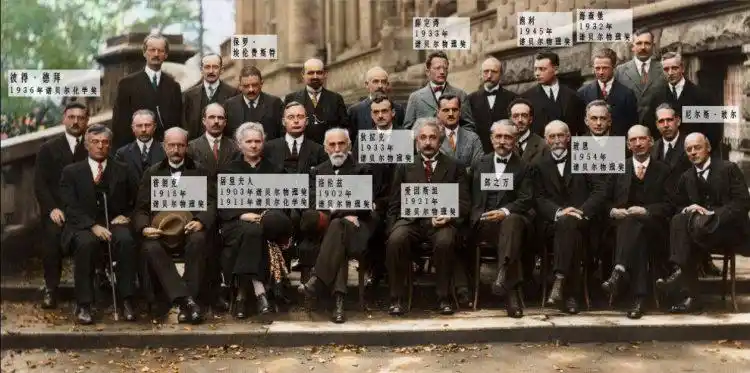 一个国家对一个"叛国者"的理解和认同