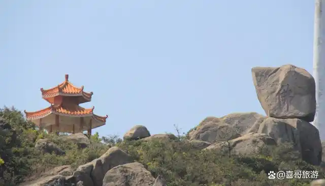 1海里,北距饶平县海山岛2.75海里.