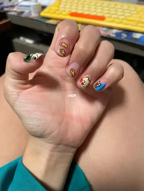 卡通手绘美甲00
