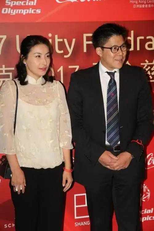 43岁霍启刚患有中度睡眠窒息症娶郭晶晶是因为旺夫脸