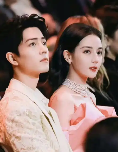 网友p的肖战迪丽热巴微博之夜合照##网友p的肖战迪丽热巴微博之夜