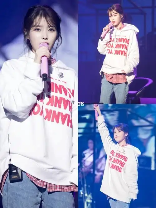 戏里戏外iu李智恩的衣品都相当不错,平时的穿搭减龄又甜美,喜欢穿卫衣