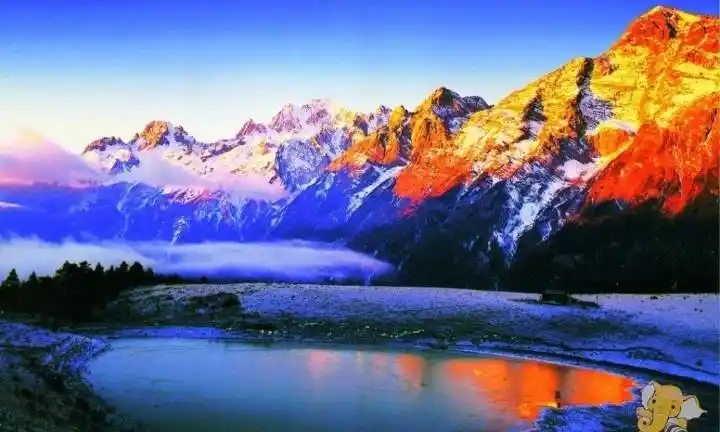 09-10 12:35  投诉 阅读数:451 惹琼巴背着经书继续往前走,走着走着