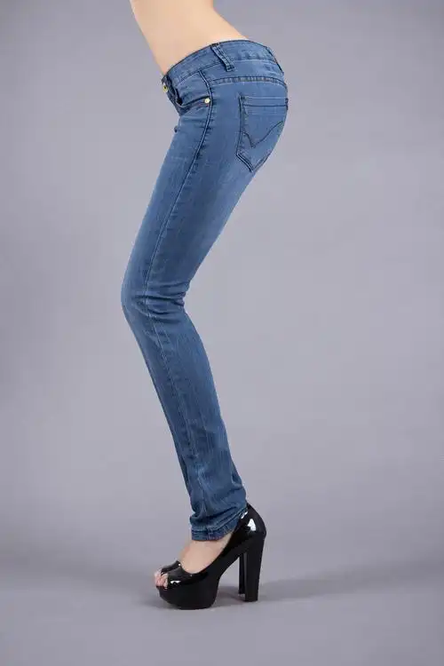 2013ck潮流韩版女式修身显瘦小脚裤 女士大码弹力牛仔长裤批发