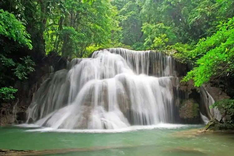 山间瀑布图片第10张