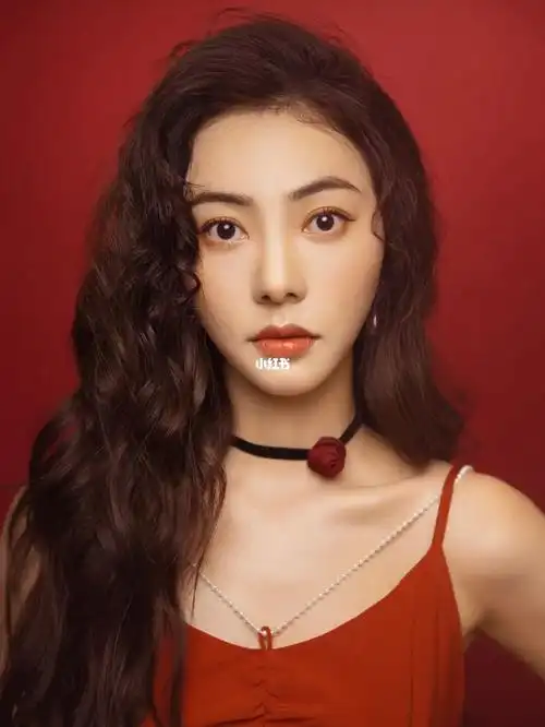 玫瑰套餐这是第三次选择天真蓝好感度一如既往的好特别要夸下化妆师