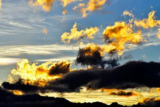 七彩云霞图片_七彩云霞图片大全_七彩云霞图片素材