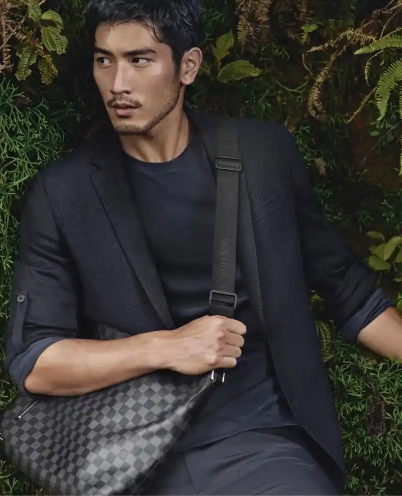 魅力四射的高以翔,你还未来得及追的男星,你可能不知道的5件事