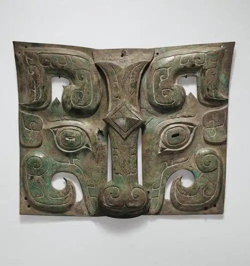 青铜器表面复杂的颜色其实都是锈色