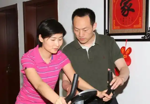 刘洋将搭乘神14再登太空其丈夫身份不一般恋爱经历被扒出