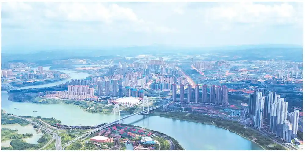 09-28 21:11 订阅 ■南宁晚报记者周明勇何璨汐 实习生经悄 说起龙岗