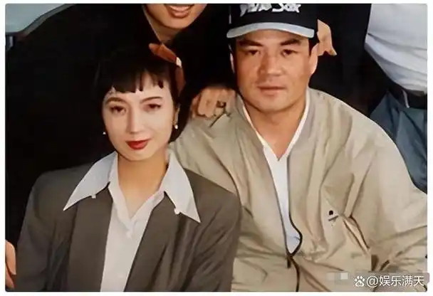 照顾着她生活上的起居,刘晓春也感觉到了尤勇智的用心和深情,对他是