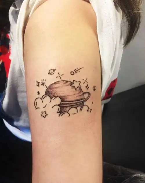 星星纹身图片_手臂点刺纹身图案