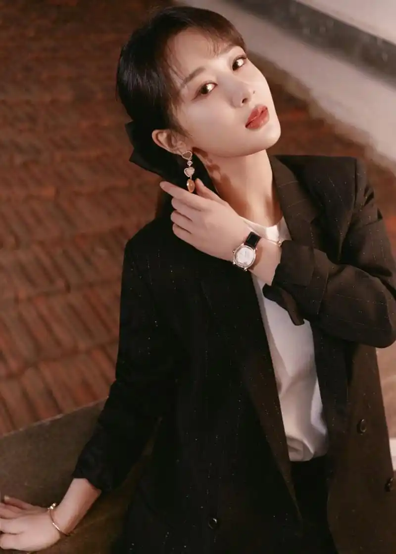 杨紫高清壁纸头像(二十二)[色]