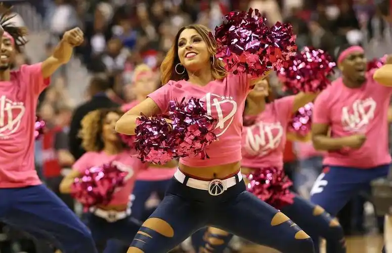 为什么nba不能和拉拉队员(nba为何不允许球员与啦啦队谈恋爱,3个原因