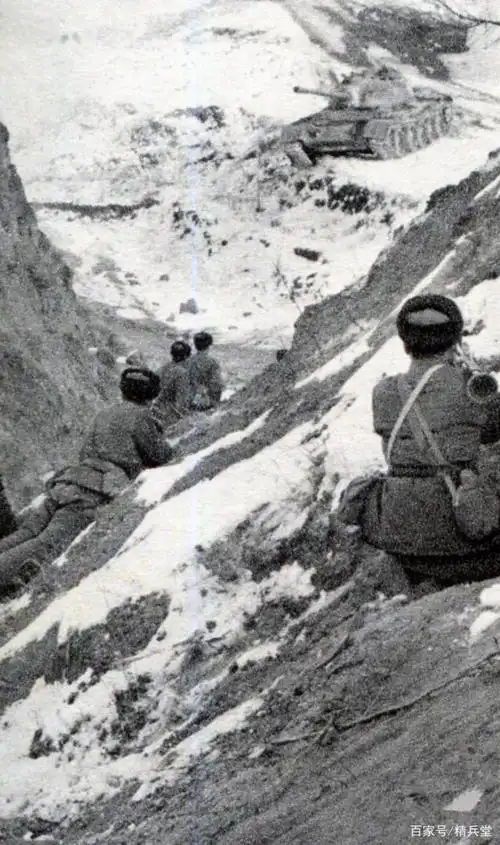 在珍宝岛战斗的时候,我们都知道,苏军在武器上有着非常大的优势.