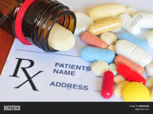 close up photo of prescription pills with shallow depth of field
