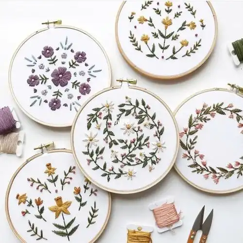 ins花草刺绣(附图稿)