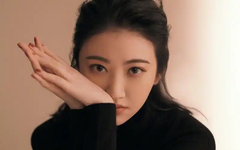 景甜时尚唯美高清桌面壁纸