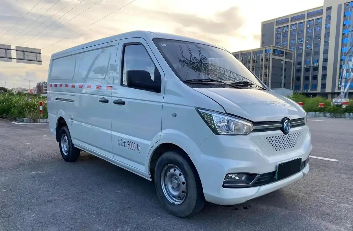 新能源·货运车·面包车 东风·御风·em26 4.8x1.7x2.06 载重1.