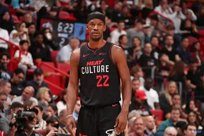 巴特勒:我依旧坚持我所说的 我们仍然是更强的球队|吉米·巴特勒|鹈鹕