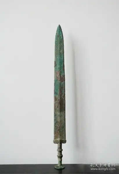 古董,战国青铜剑,古汉代青铜剑,光气好,竹节把,海外拍卖所得,内金皮