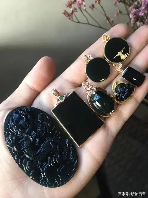 精品翡翠墨翠欣赏