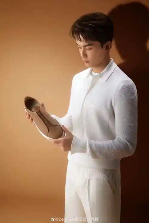 triplestitch##secondskin##travelinstyle##杰尼亚全球代言人吴磊